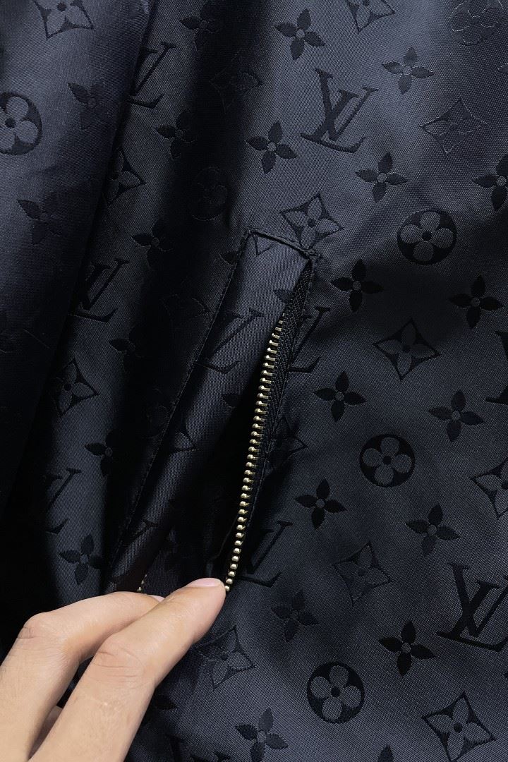 Louis Vuitton Outwear